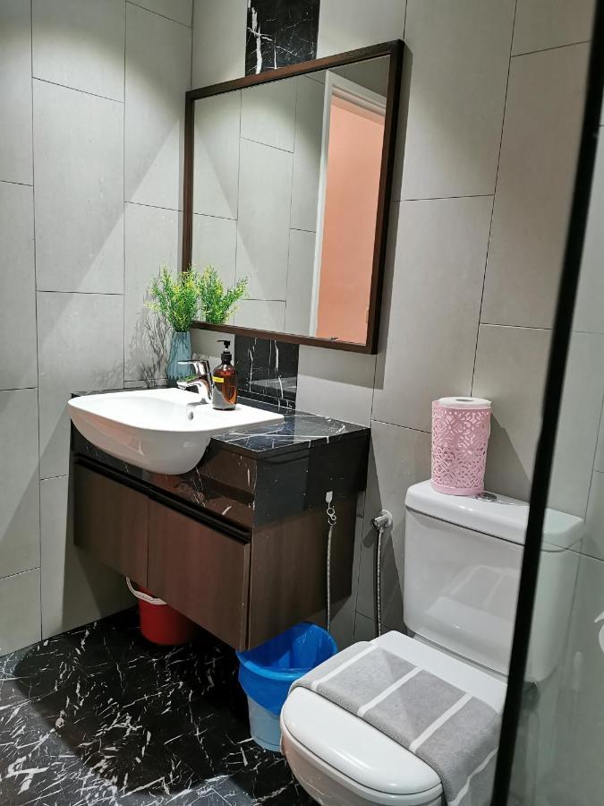 Landmark Stunning High Floor Coast View Studio #Netflix #Fast Wifi Tanjung Tokong Exteriér fotografie